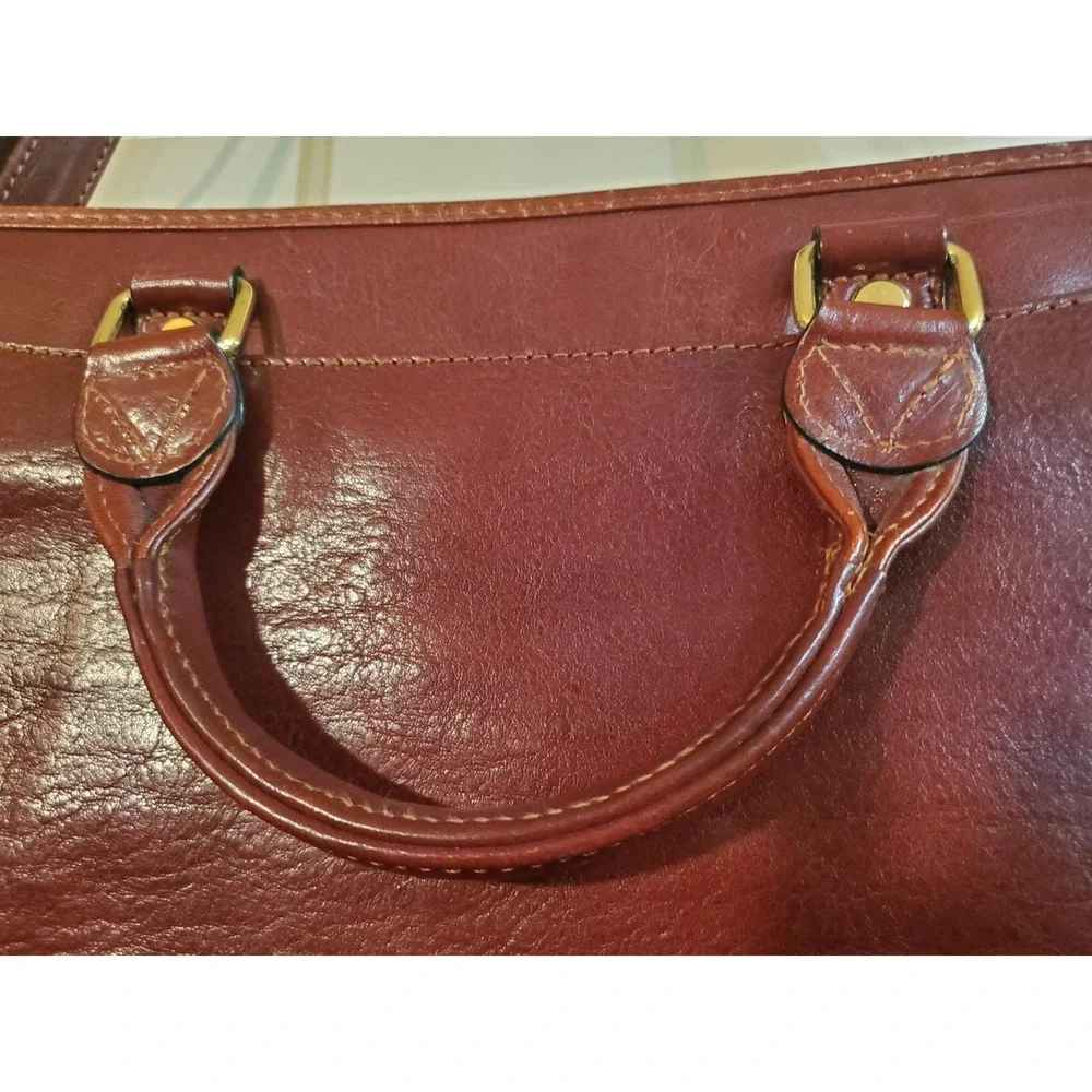 Cognac Brown Leather Briefcase‎ Lap Top Case Dbl Handle Shoulder Strap Vantaggio